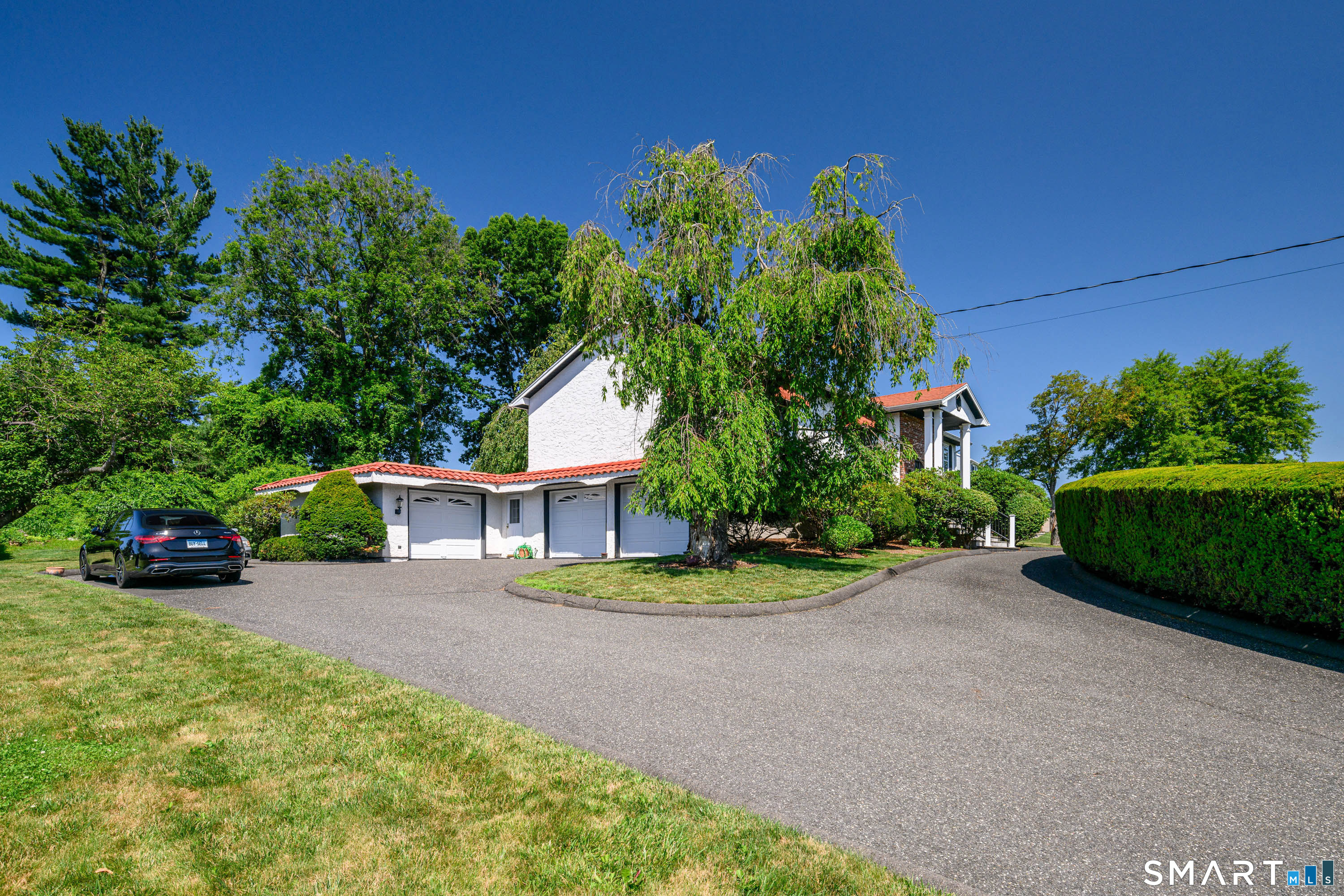 10 Rolf Drive Danbury CT 06810