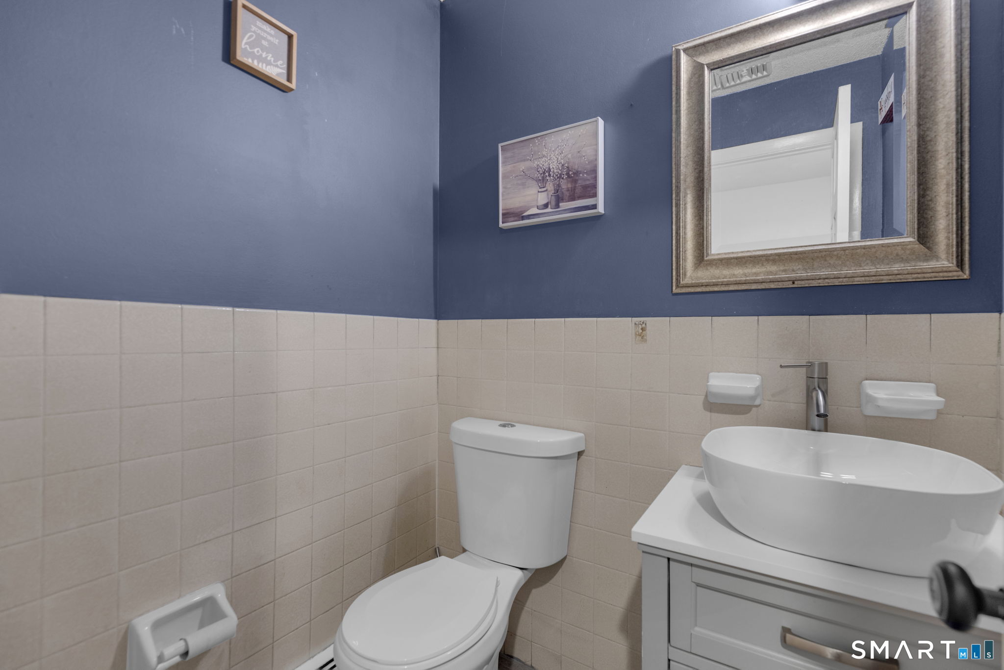 2595 Albany Avenue West Hartford CT 06117