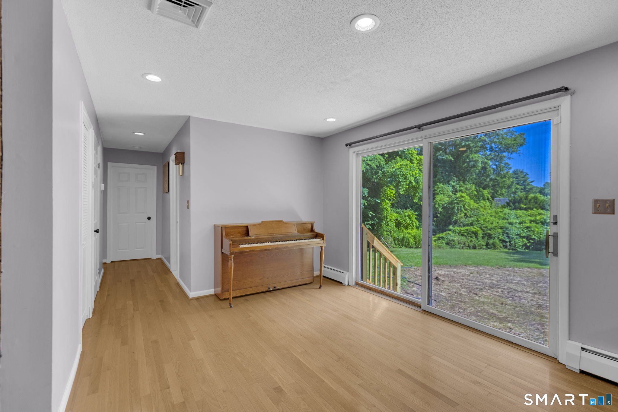 2595 Albany Avenue West Hartford CT 06117