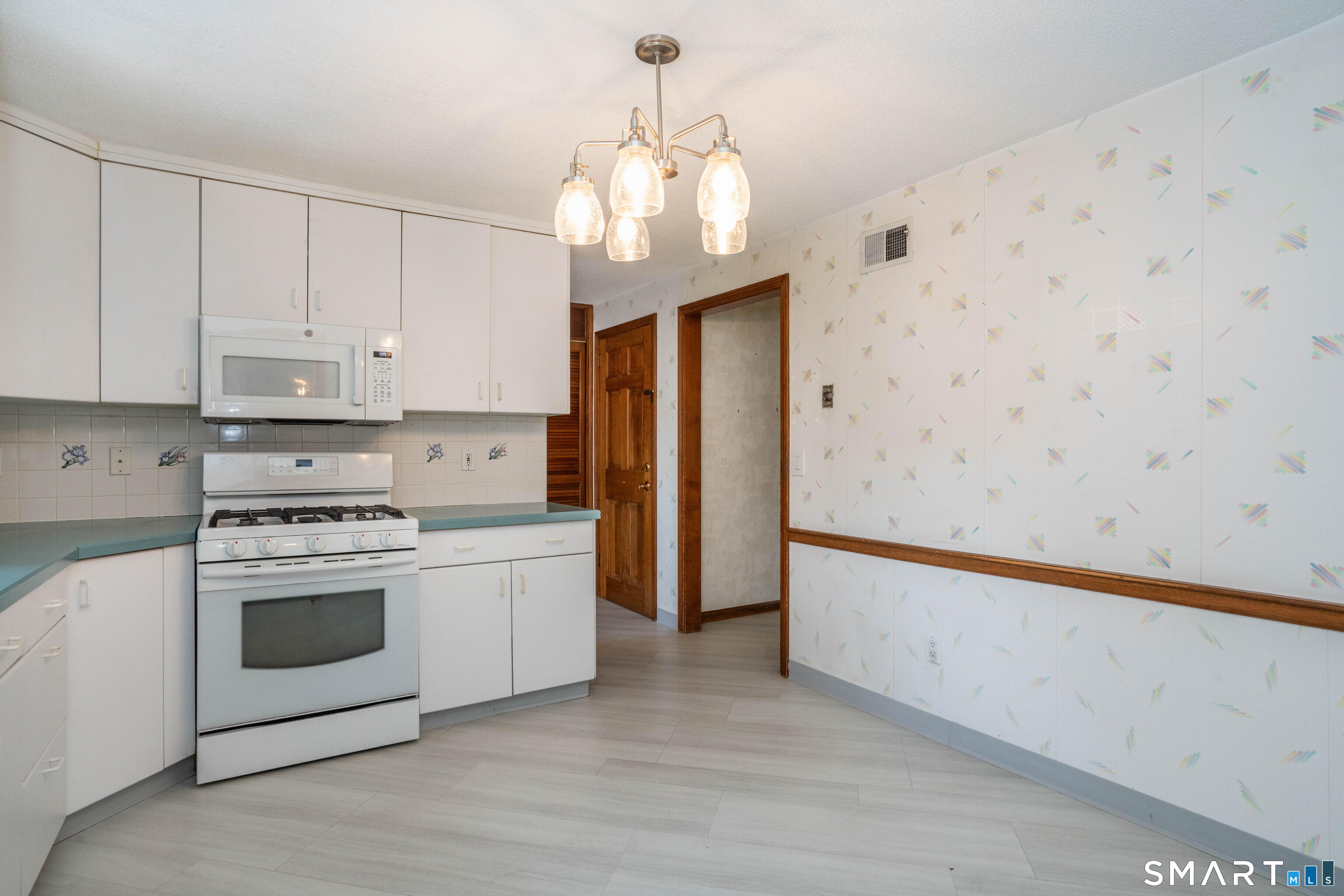 71 Bainton Road West Hartford CT 06117