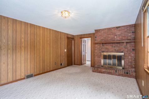 71 Bainton Road West Hartford CT 06117