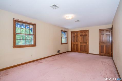 71 Bainton Road West Hartford CT 06117
