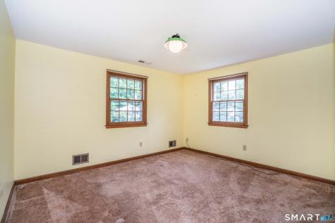 71 Bainton Road West Hartford CT 06117