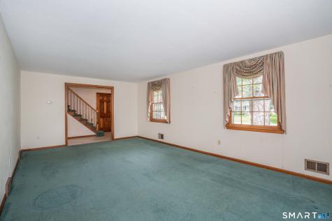 71 Bainton Road West Hartford CT 06117