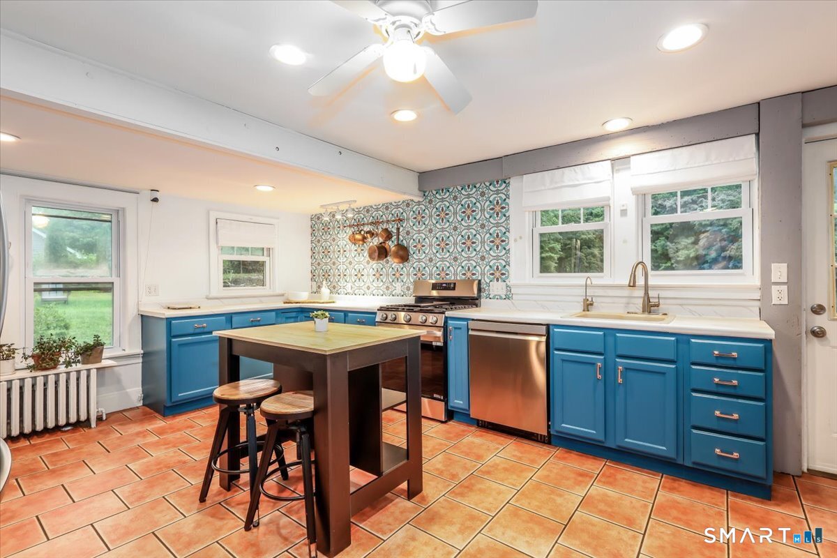112 Long Ridge Road Danbury CT 06810