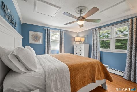 7 Field Drive Simsbury CT 06070