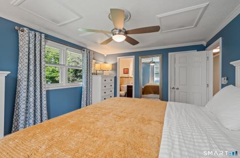 7 Field Drive Simsbury CT 06070