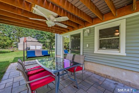 7 Field Drive Simsbury CT 06070