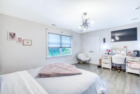 7 Curt Terrace Greenwich CT 06831