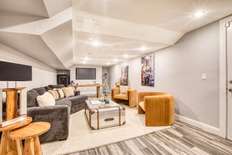 7 Curt Terrace Greenwich CT 06831