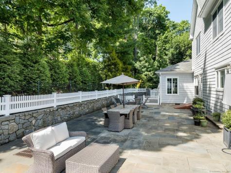 7 Curt Terrace Greenwich CT 06831