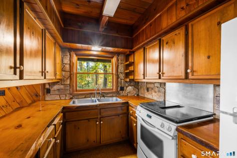139 Herrick Road Brooklyn CT 06234