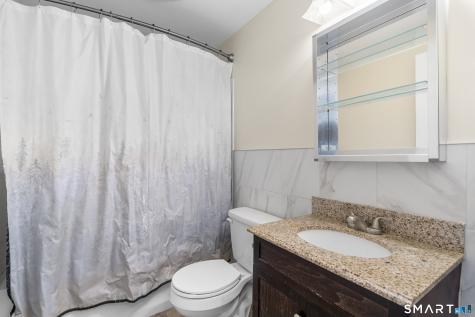 40 Hakim St Extension Danbury CT 06810