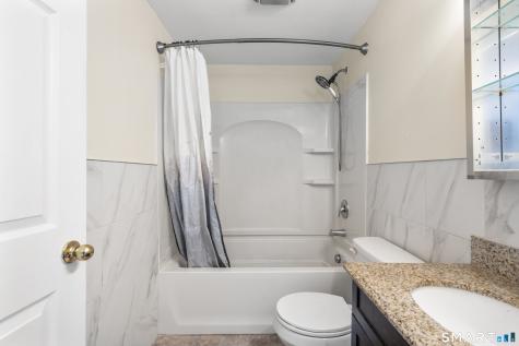 40 Hakim St Extension Danbury CT 06810
