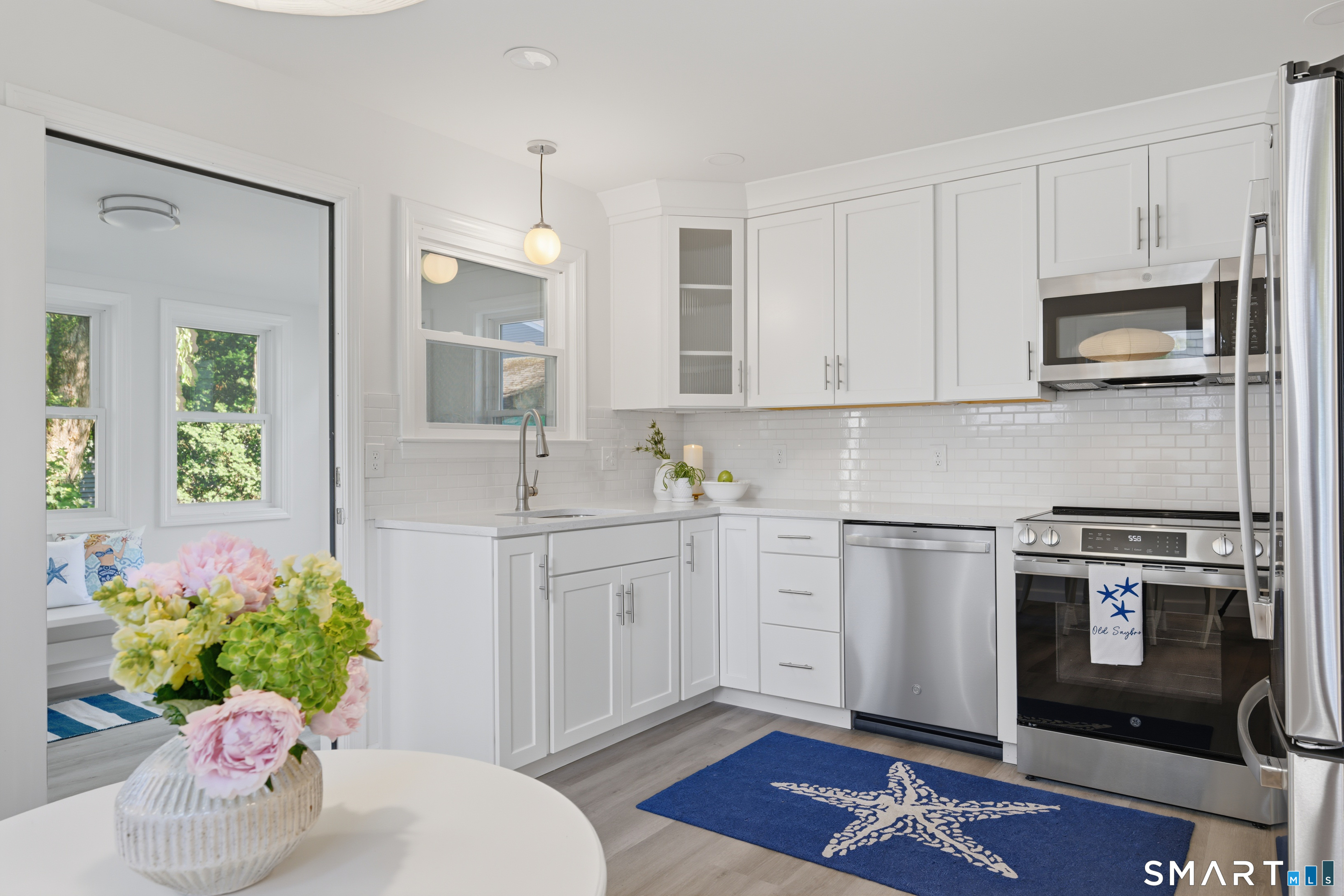 52 Chalker Beach Road Old Saybrook CT 06475