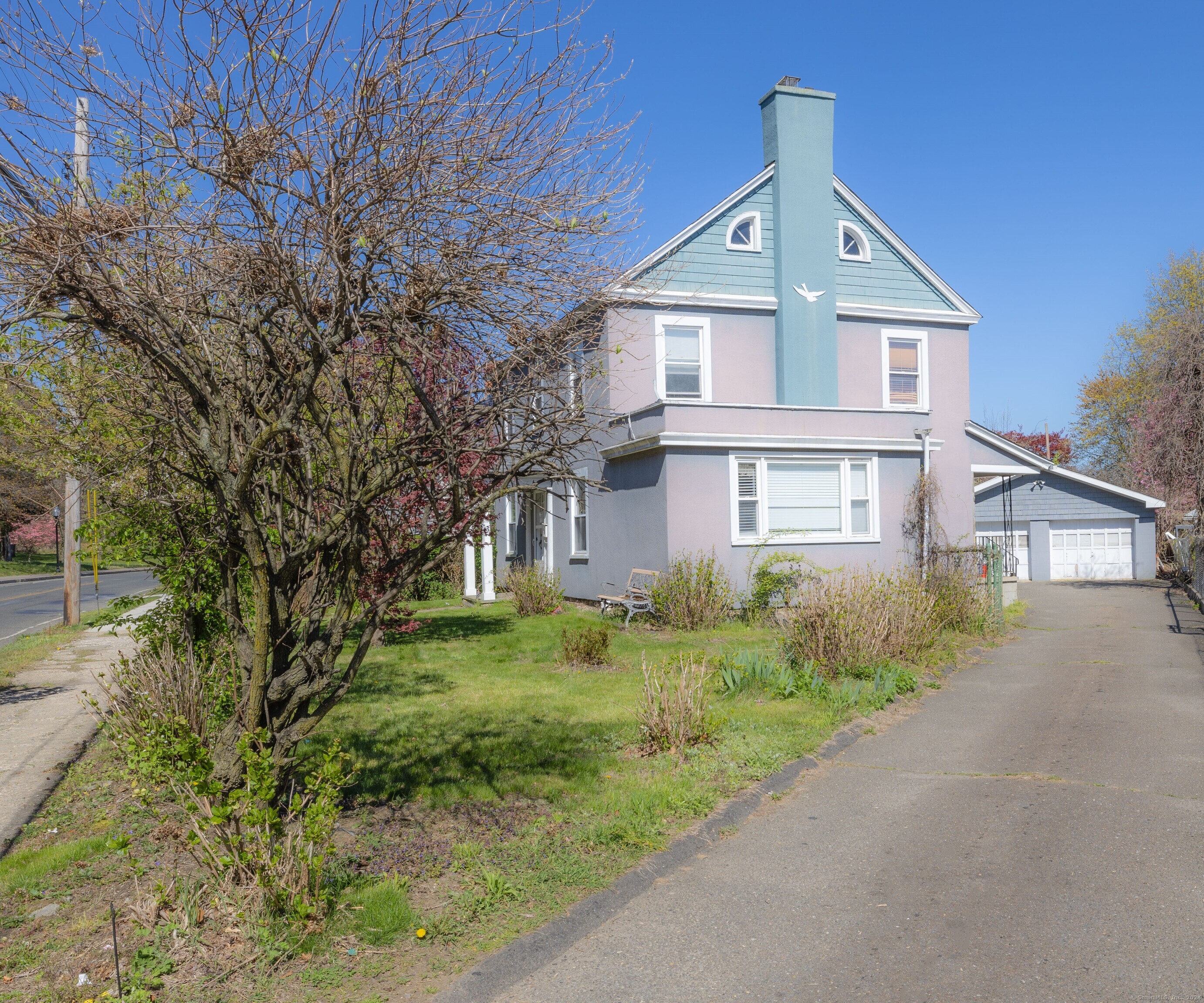 2046 Noble Avenue Bridgeport CT 06610