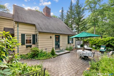 345 Ridgewood Road West Hartford CT 06107
