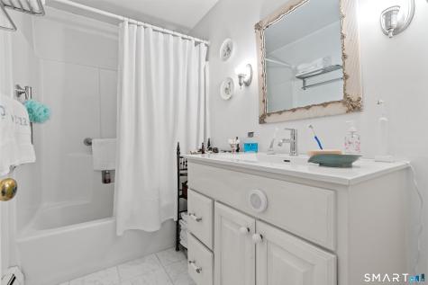 345 Ridgewood Road West Hartford CT 06107