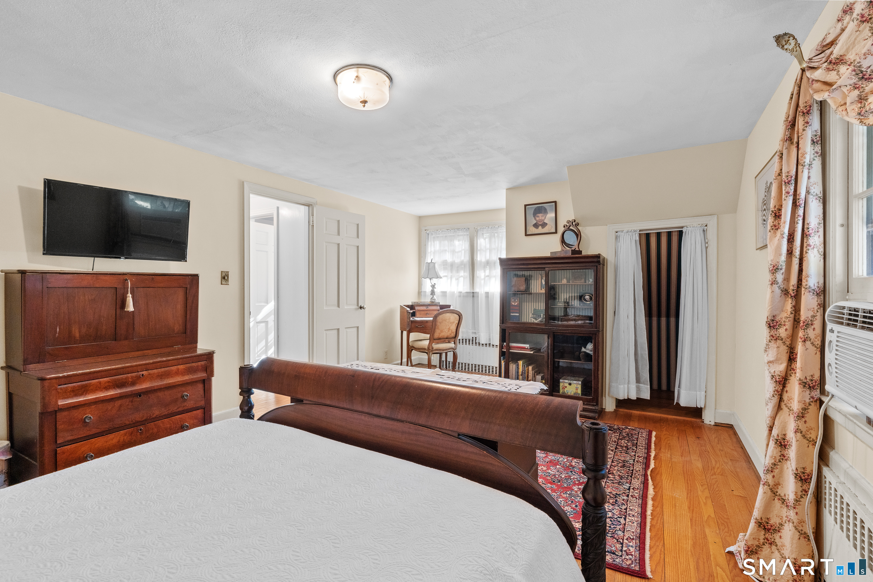345 Ridgewood Road West Hartford CT 06107
