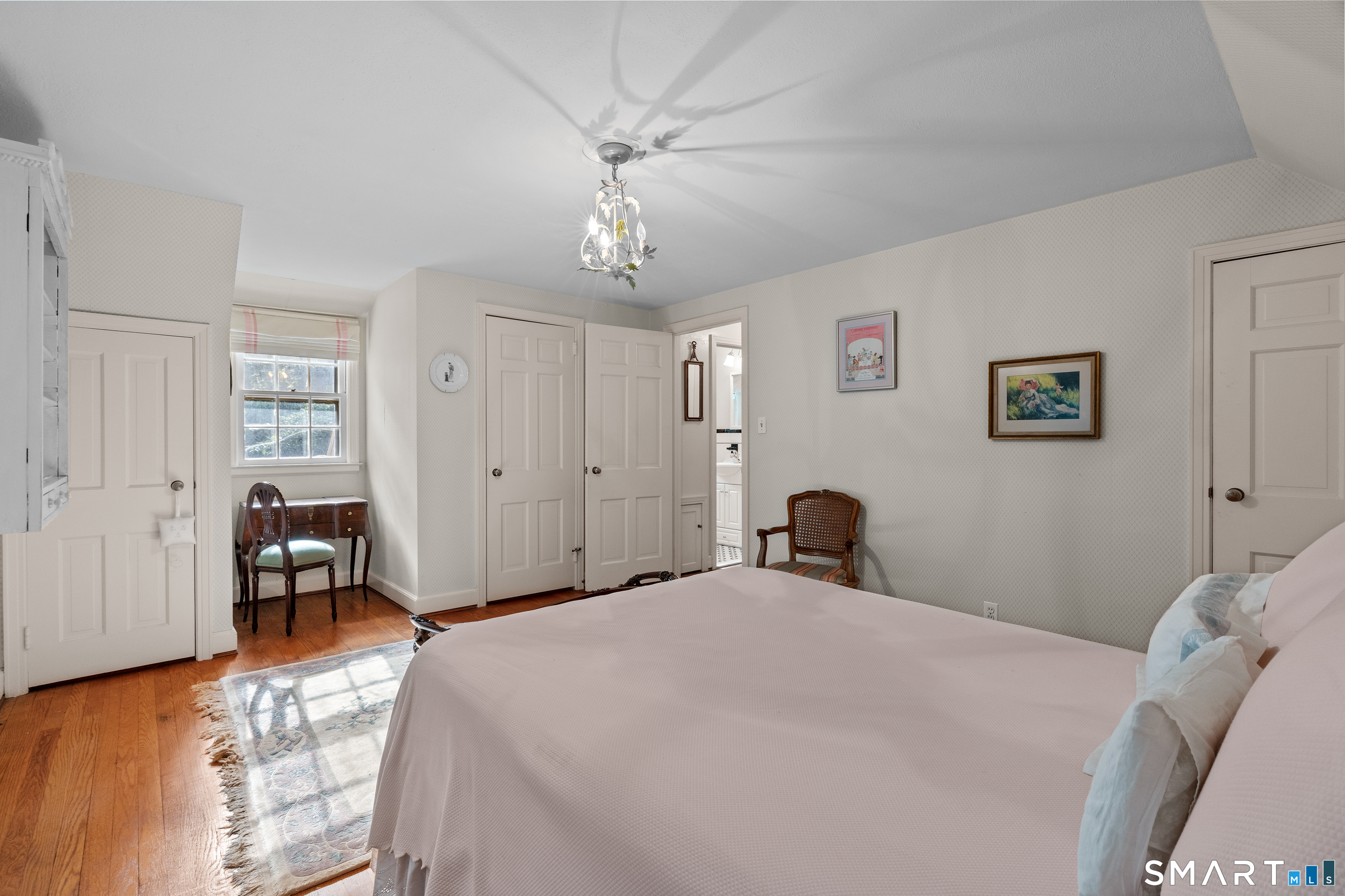 345 Ridgewood Road West Hartford CT 06107