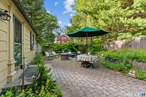 345 Ridgewood Road West Hartford CT 06107