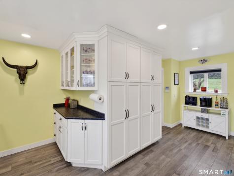 76 Starr Hill Road Groton CT 06340