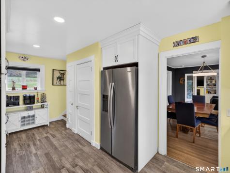 76 Starr Hill Road Groton CT 06340