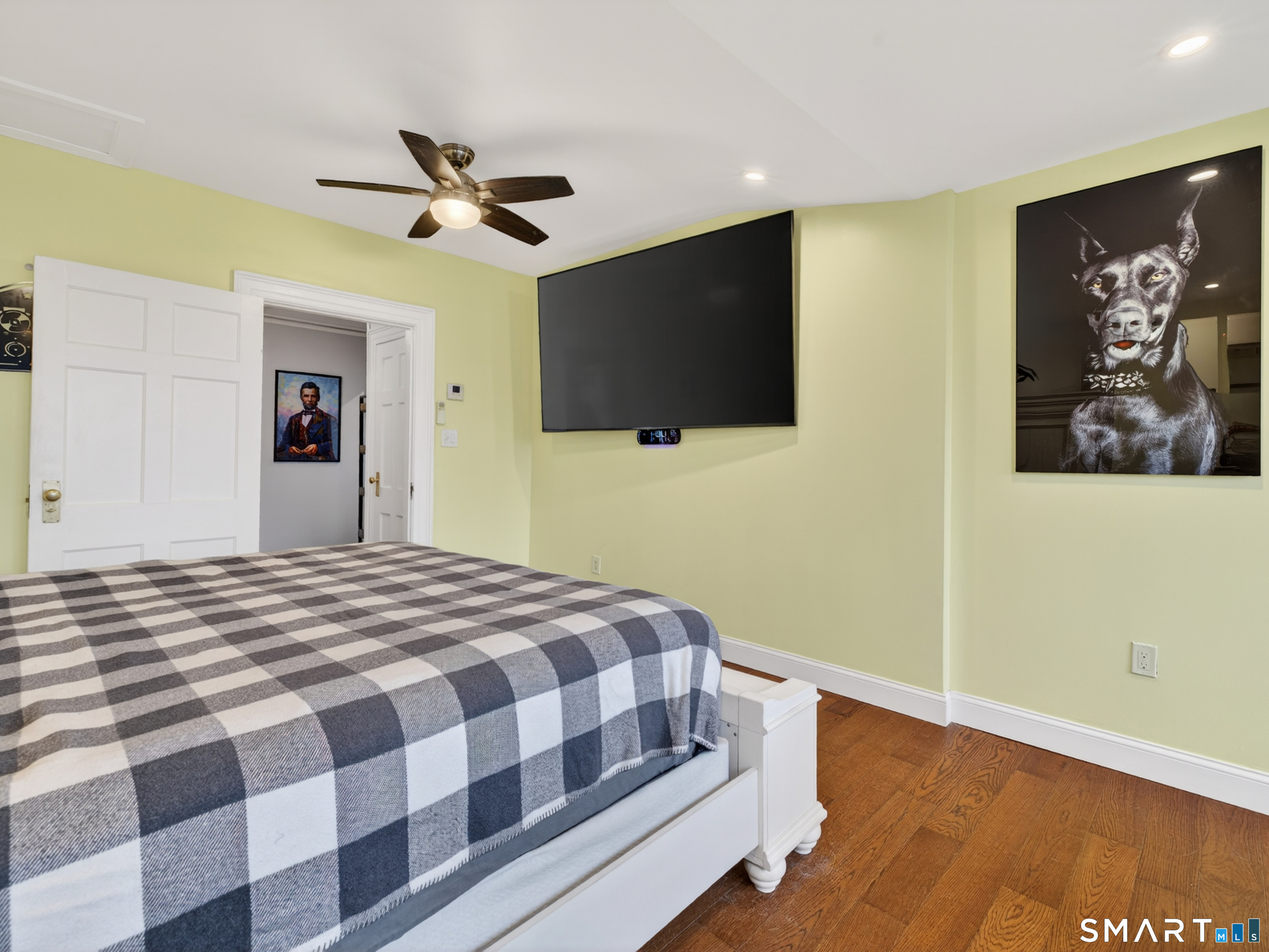 76 Starr Hill Road Groton CT 06340