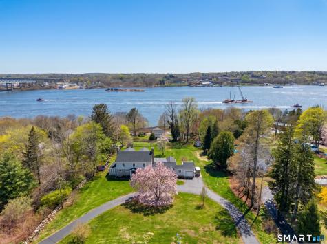 76 Starr Hill Road Groton CT 06340