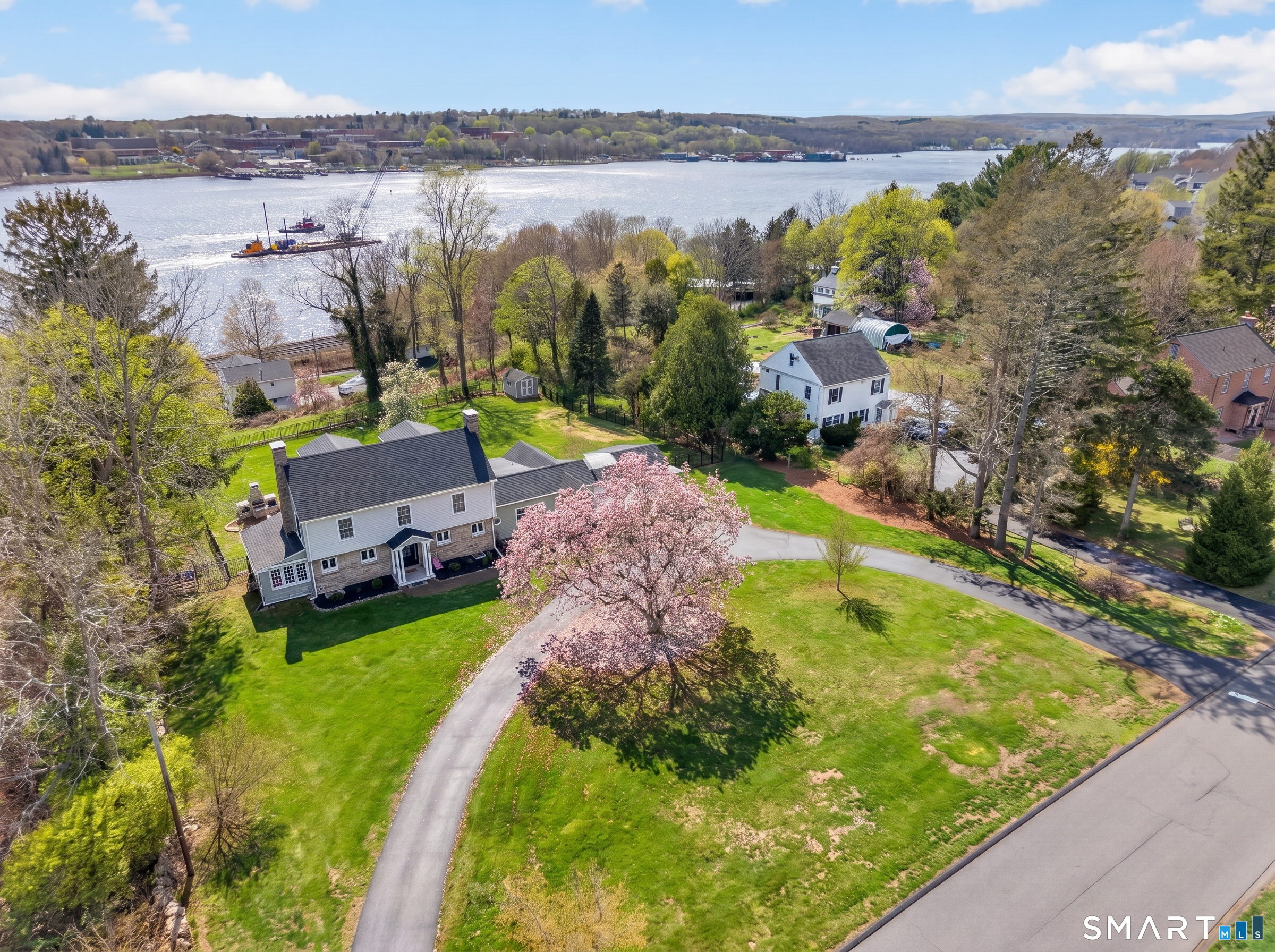 76 Starr Hill Road Groton CT 06340