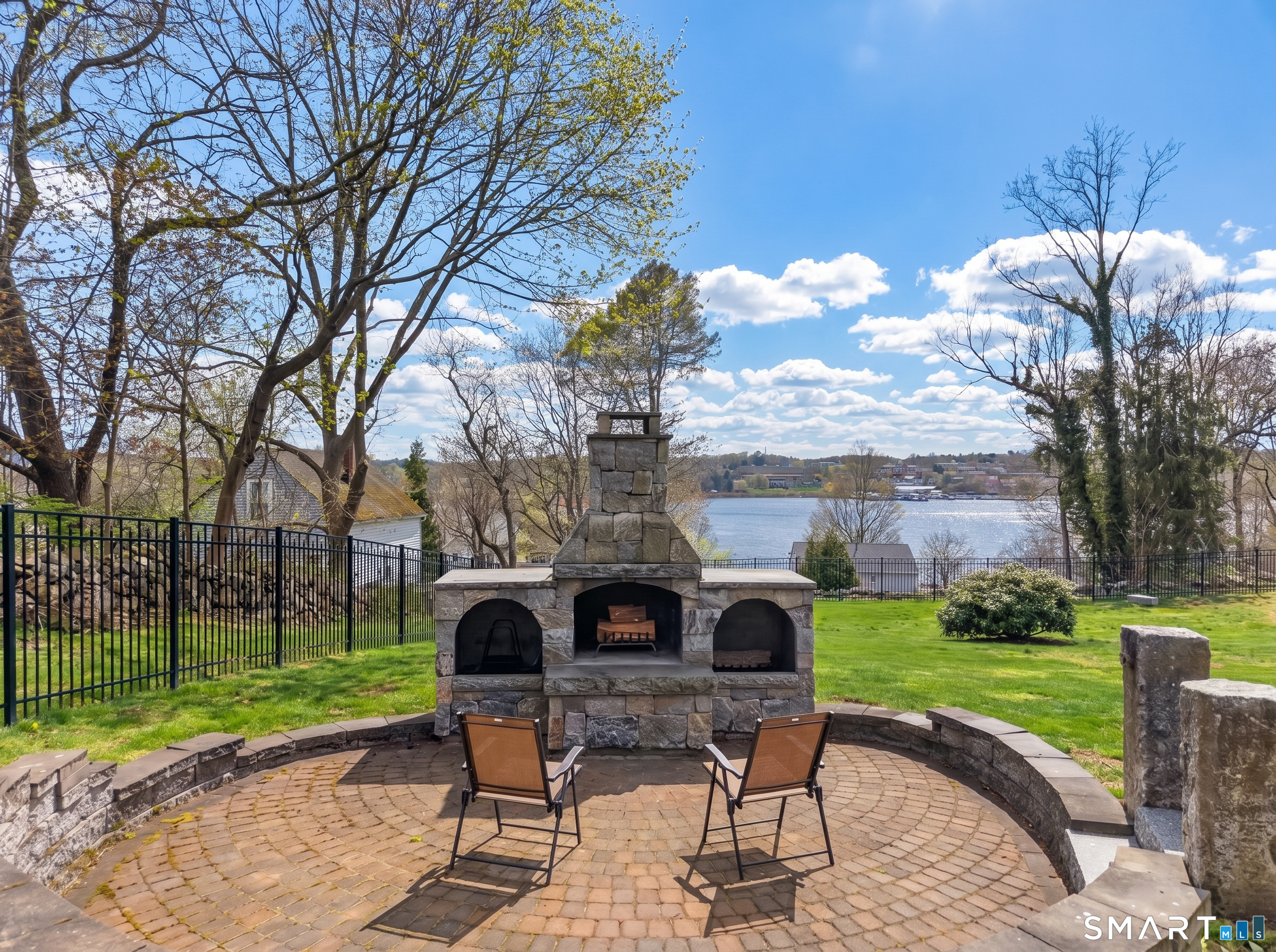 76 Starr Hill Road Groton CT 06340