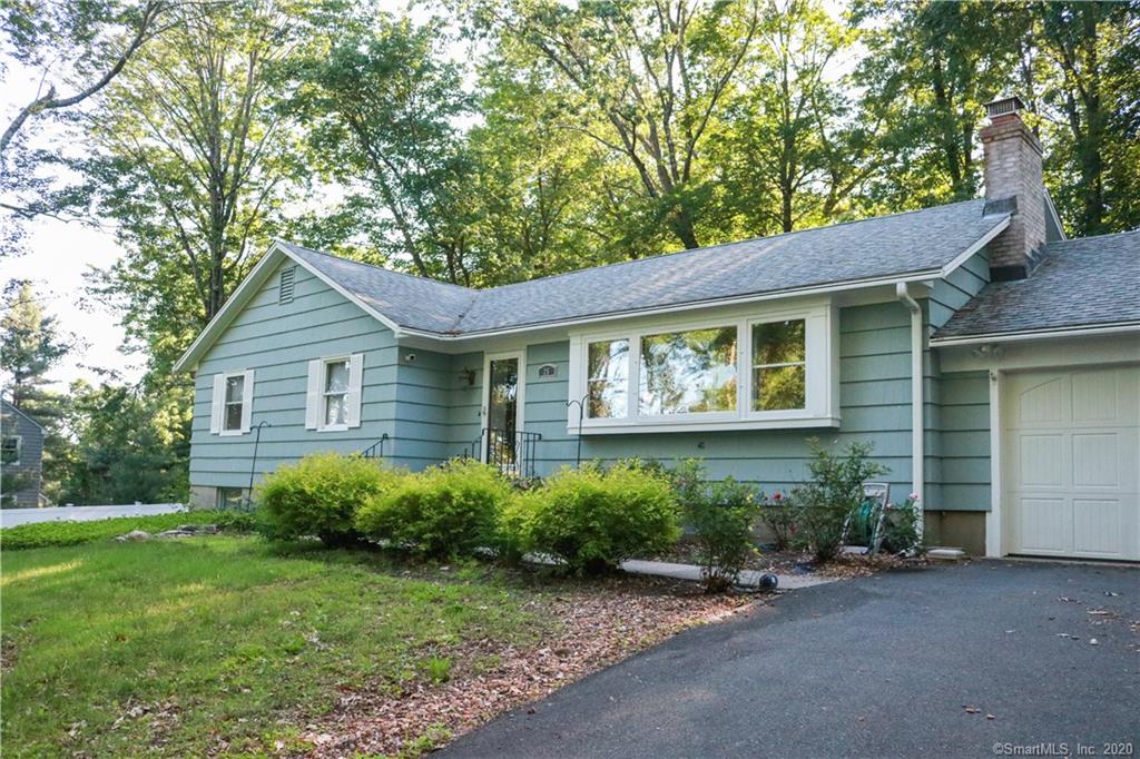 25 Mansfield Road North Haven CT 06473