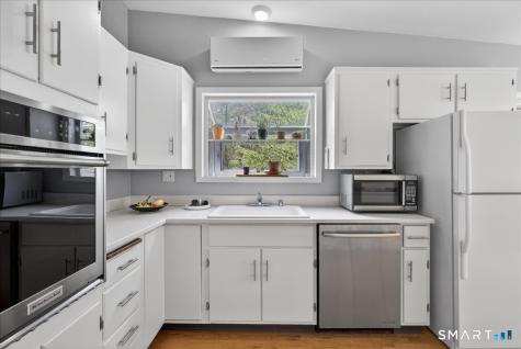 122 Corbin Road Hamden CT 06517