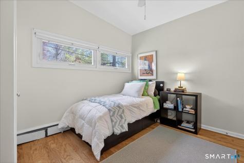 122 Corbin Road Hamden CT 06517