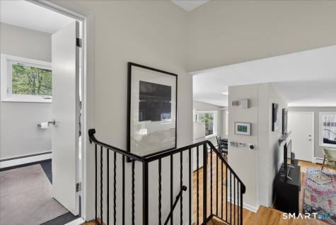 122 Corbin Road Hamden CT 06517