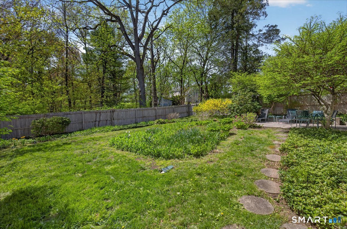 122 Corbin Road Hamden CT 06517