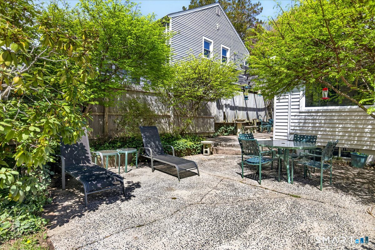 122 Corbin Road Hamden CT 06517