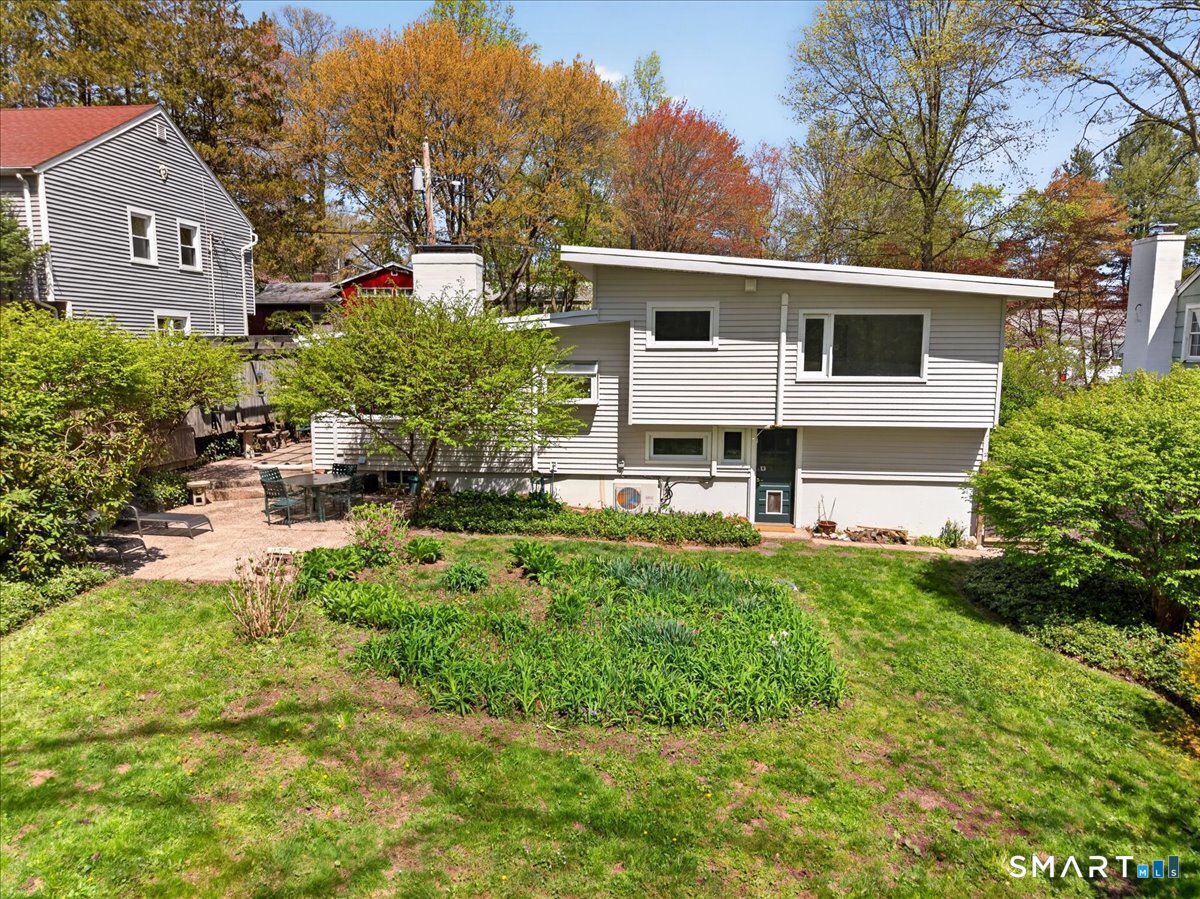 122 Corbin Road Hamden CT 06517