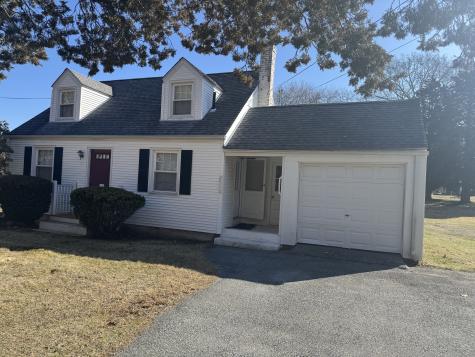 7 Bishops Bay Road East Lyme CT 06357