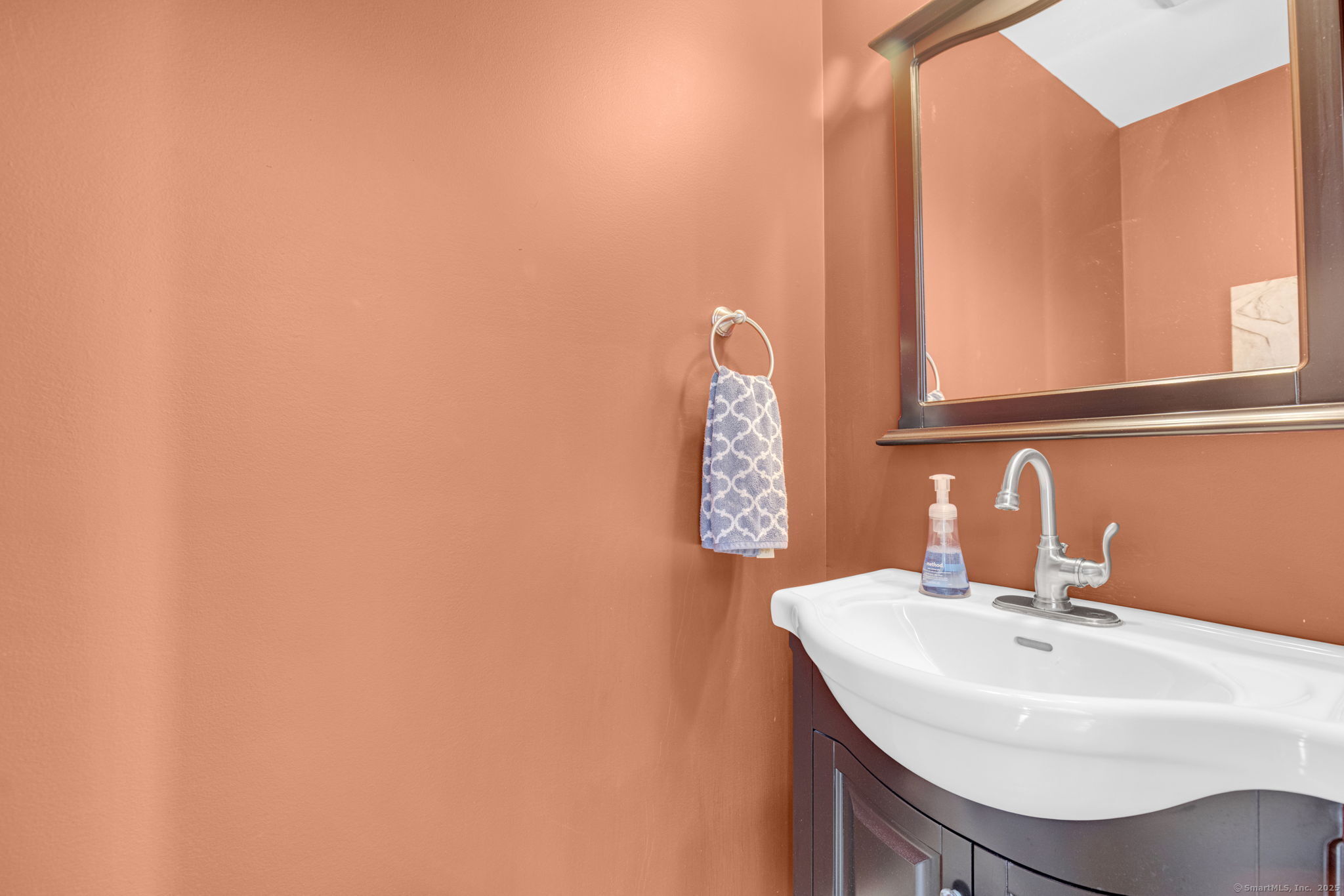 943 Mount Vernon Road Southington CT 06489