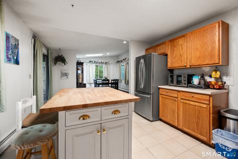 72 Old Meadow Plain Road Simsbury CT 06089
