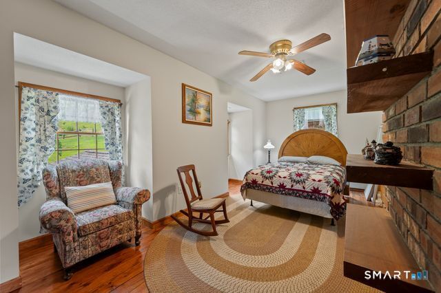 17 Markham Road East Hampton CT 06424