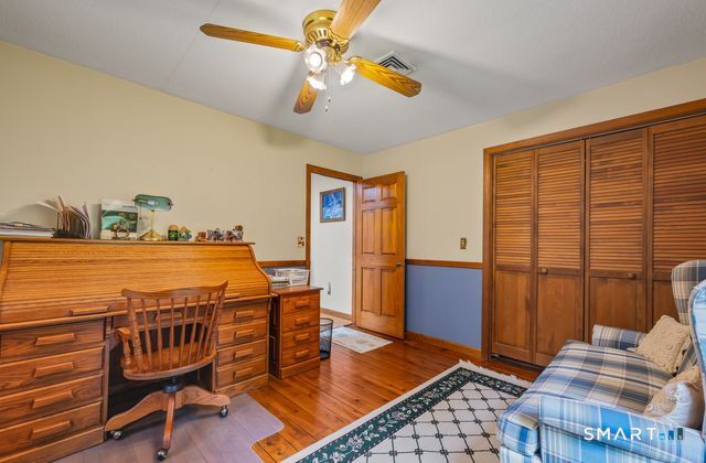 17 Markham Road East Hampton CT 06424