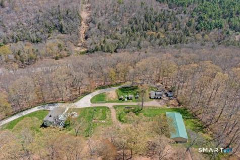 17 Markham Road East Hampton CT 06424