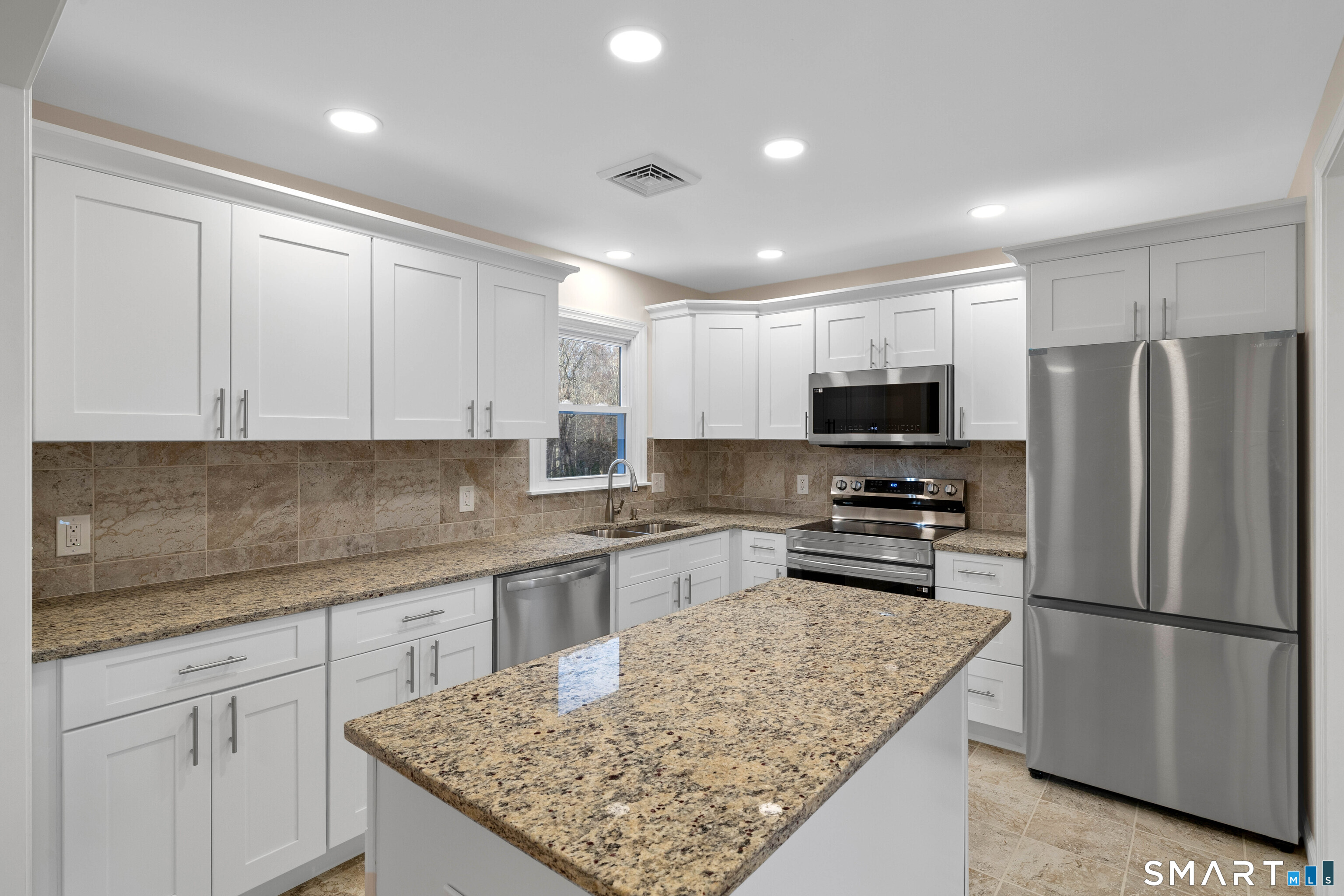 31 Branch Hill Road Preston CT 06365