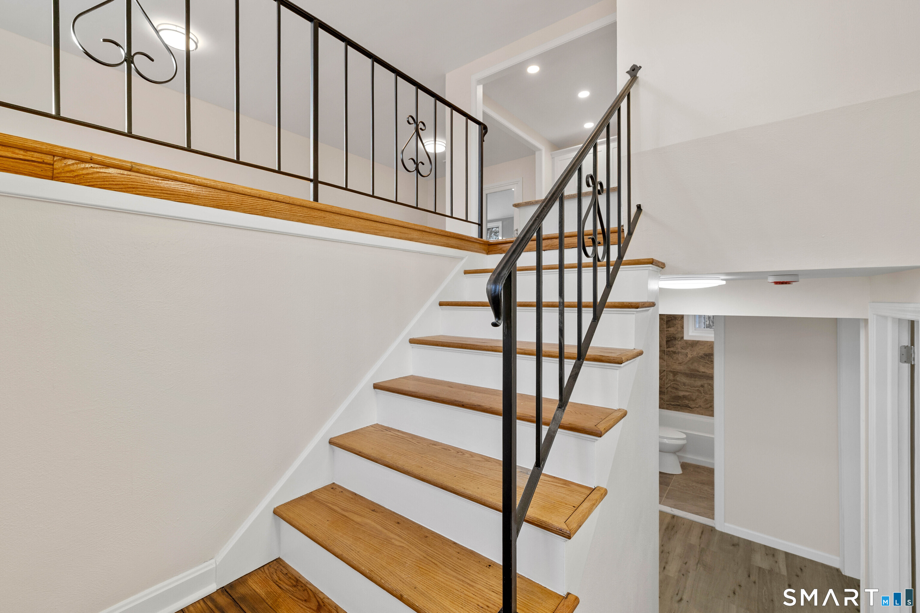 31 Branch Hill Road Preston CT 06365