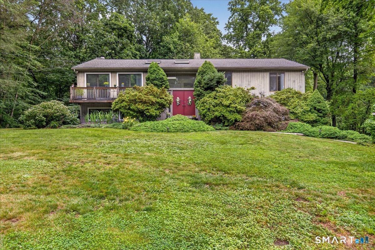 473 Fairway Road Orange CT 06477