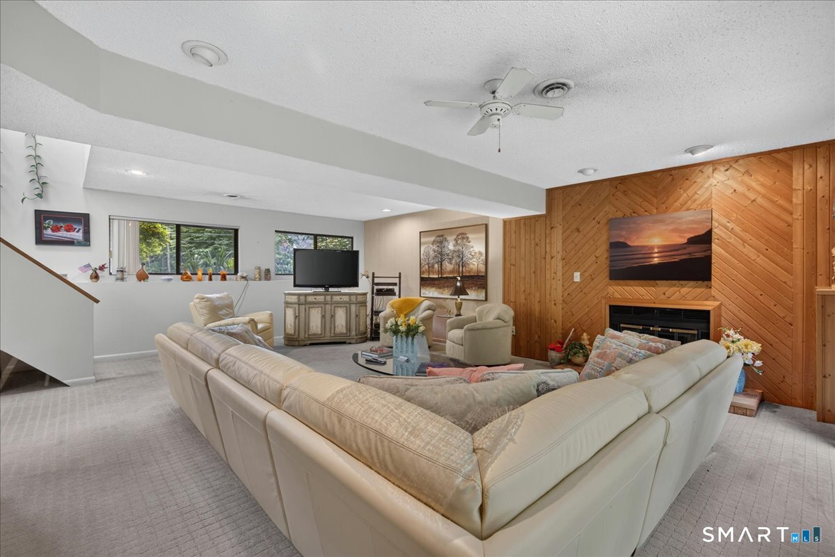 473 Fairway Road Orange CT 06477