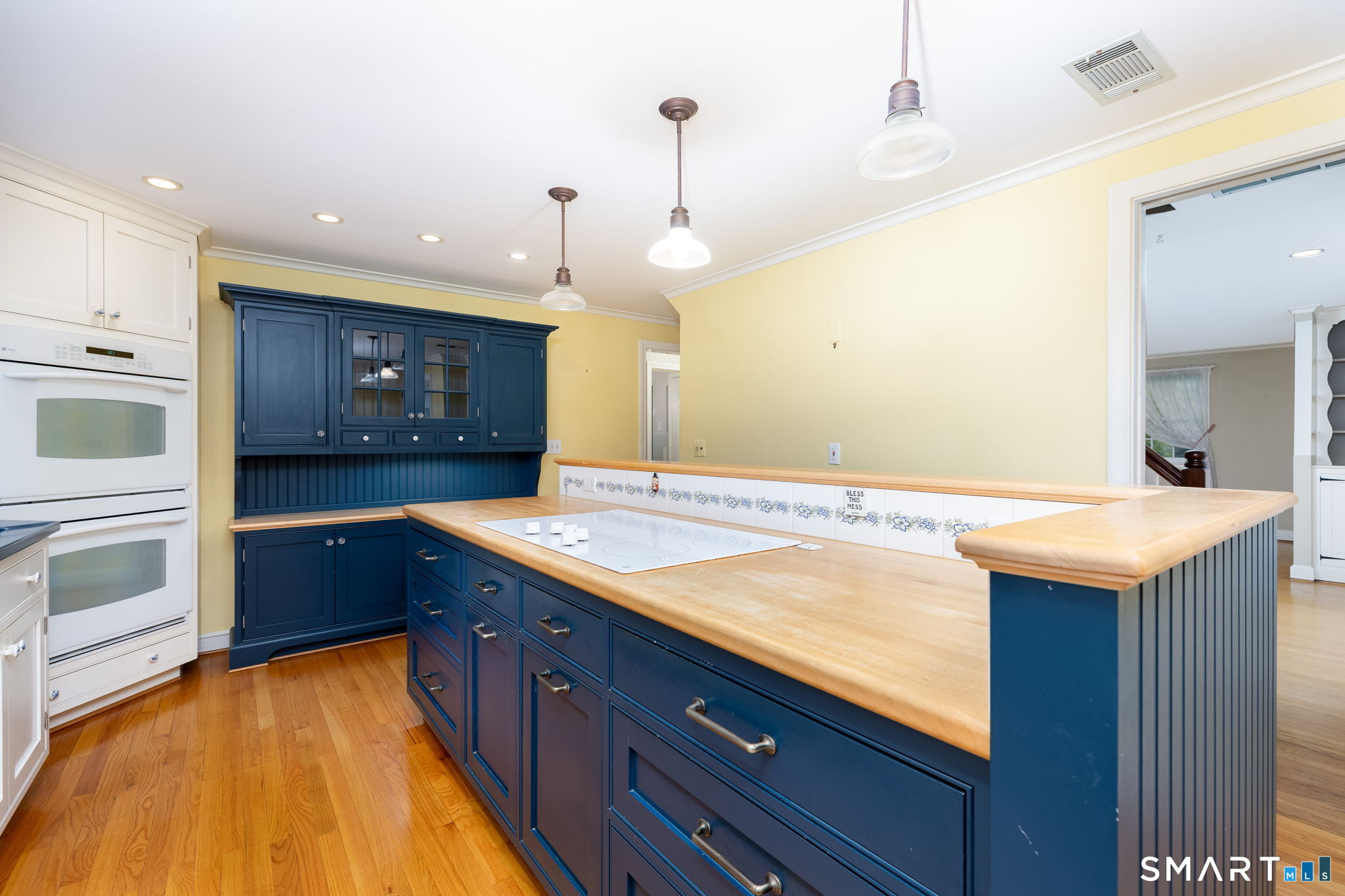 393 Main Street Wethersfield CT 06109