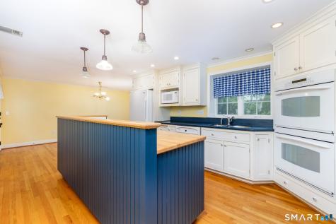 393 Main Street Wethersfield CT 06109